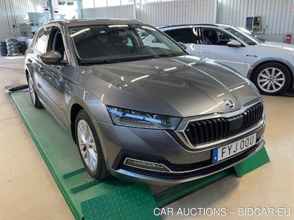 Skoda OCTAVIA TSI G-Tec 130 Style Business Cockpit Drag Varmare Kamera Navi