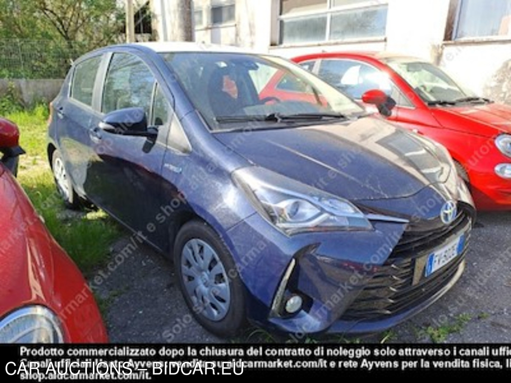 Toyota yaris consip13 1.5 hybrid cool -