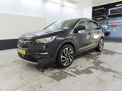 Opel Grandland X 1.2 Turbo S;S 96kW Bus. Executive 5d