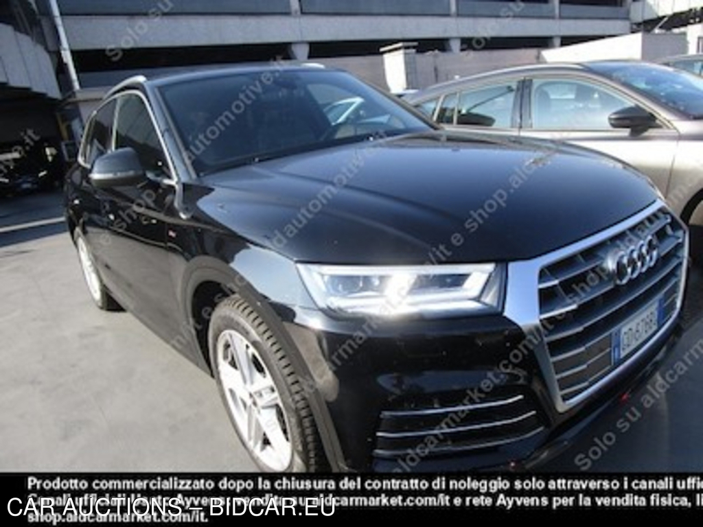 Audi Q5 30 tdi S line -