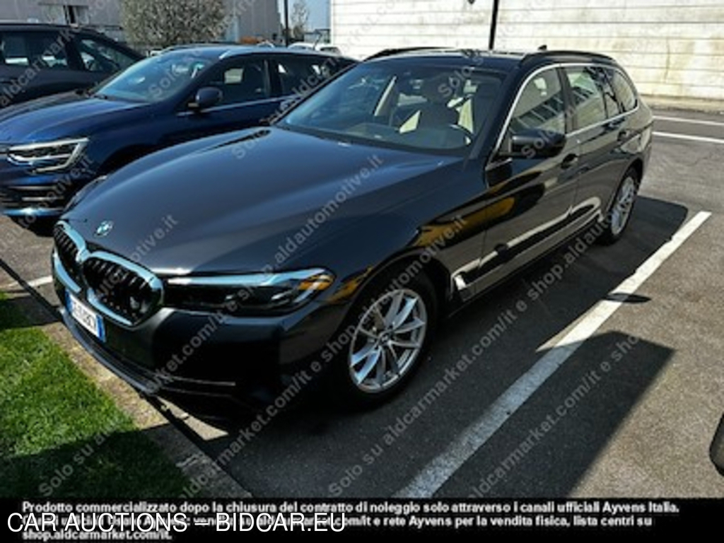 BMW series 5 swpc 520d xdrive -