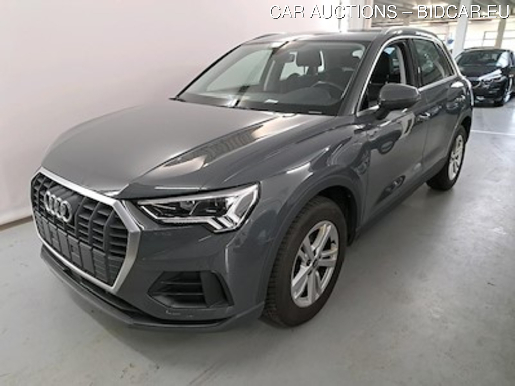 Audi Q3 1.5 35 TFSI Light module 1 Platinum