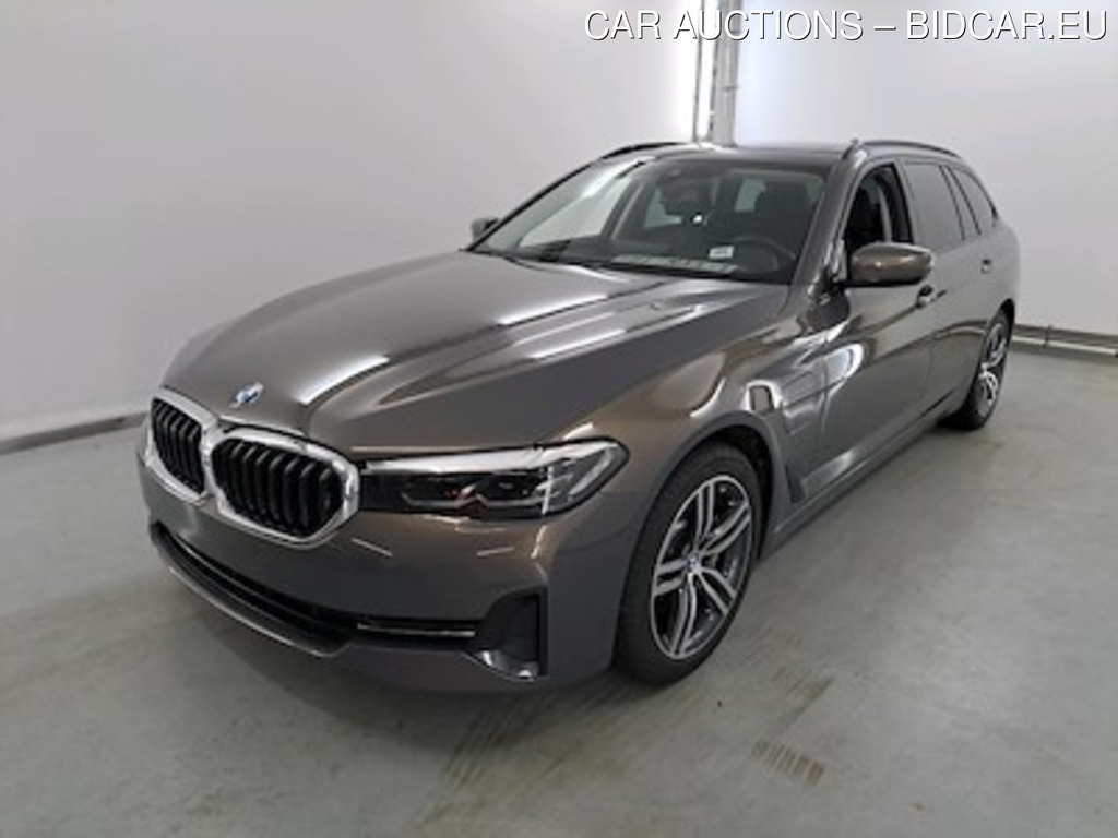 BMW 5 series touring 2.0 530E 170KW XDRIVE AUTO TOURING Business Travel Parking Assistant