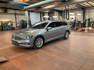 Volkswagen Passat 1.5 TSI 150 BUSINESS PLUS DSG VARIANT stationcar UA!