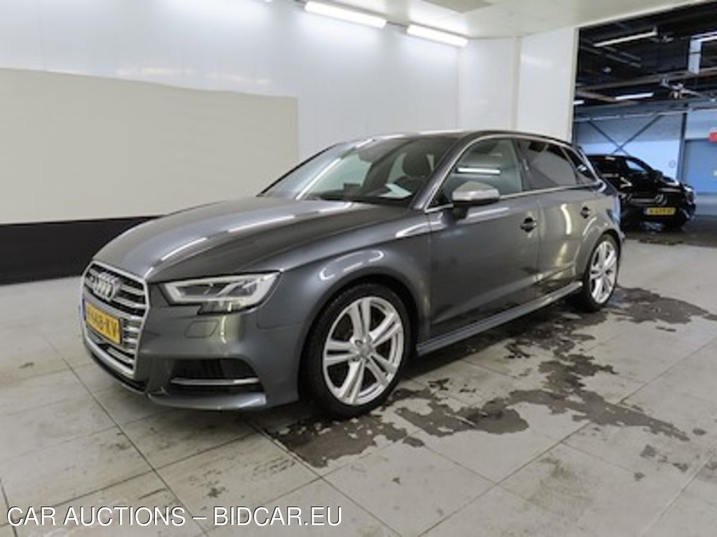 Audi S3 sportback S3 quattro S tronic 5d