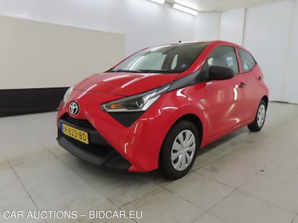 Toyota Aygo 1.0 VVT-i ActieAuto x-fun APL