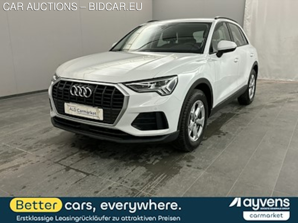 Audi Q3 40 TDI quattro S tronic Geschlossen, 5-turig, Automatik, 7-Gang