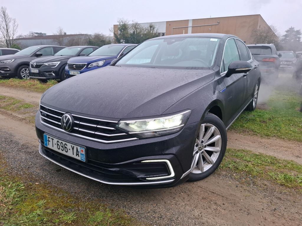 Volkswagen Passat 1.4 TSI DSG HYBRIDE RECHARGEABLE GTE VP [4P] bva 6-218CH-8cv, 2020
