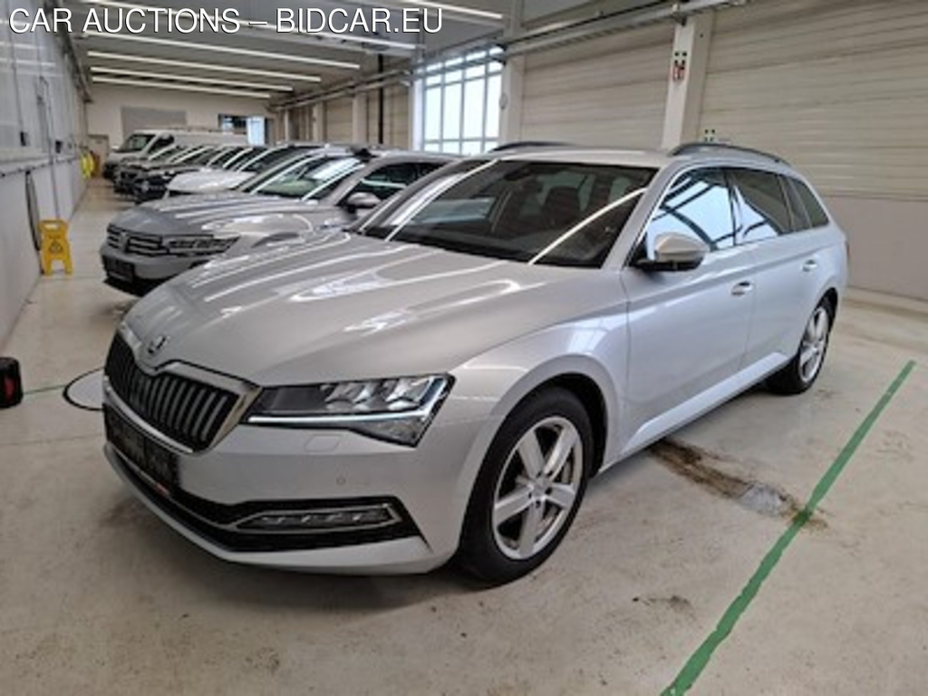 Skoda SUPERB 150 Ps Tdi Style 7-Gang Dsg Combi 110KW