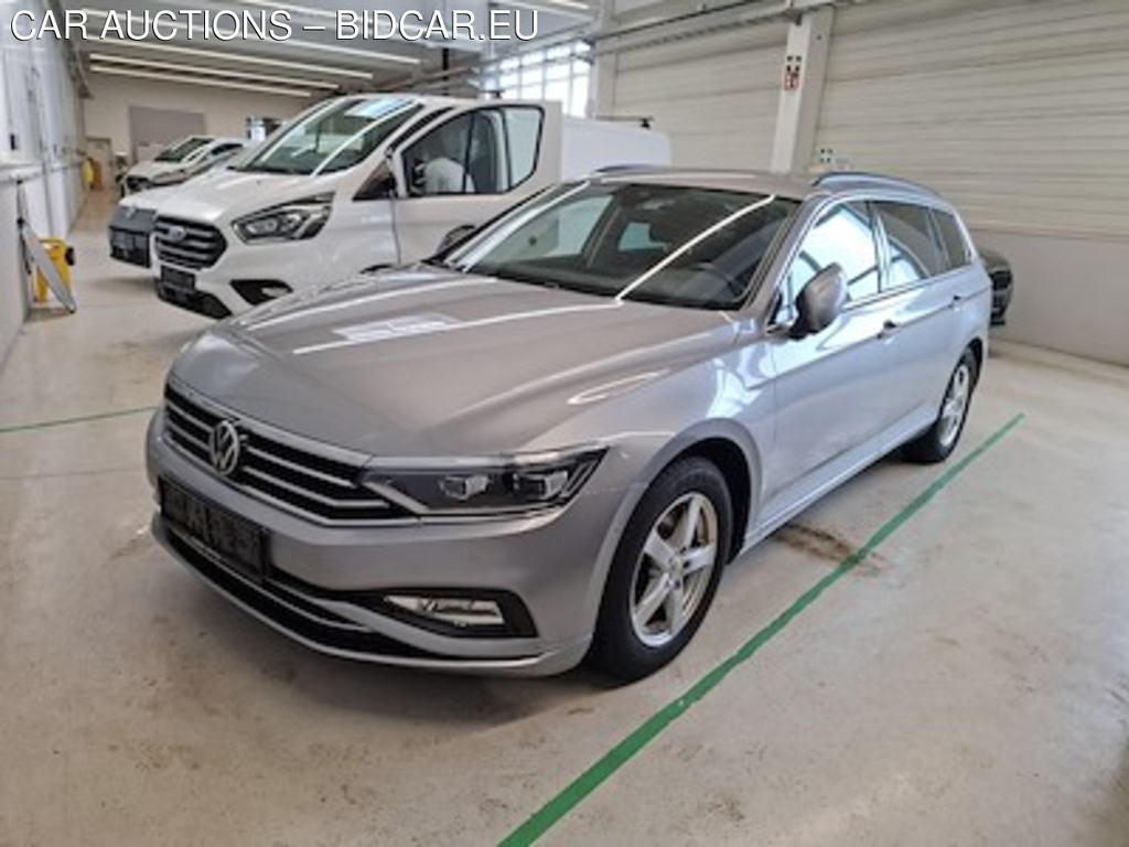 Volkswagen Passat 2,0 Tdi Scr Dsg Business Variant 110KW