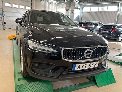 Volvo V60 cross country Cross Country B4 AWD Momentum Navi Pro Drag Kamera