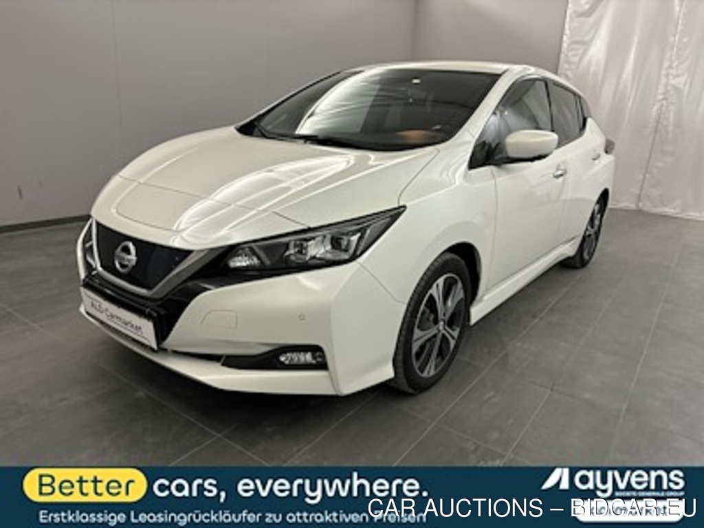 Nissan Leaf 40 kWh N-Connecta Limousine, 5-turig, Direktantrieb, 1-Gang