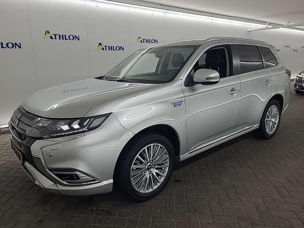 Mitsubishi Outlander PHEV INTENSE 5D 165KW, 2020