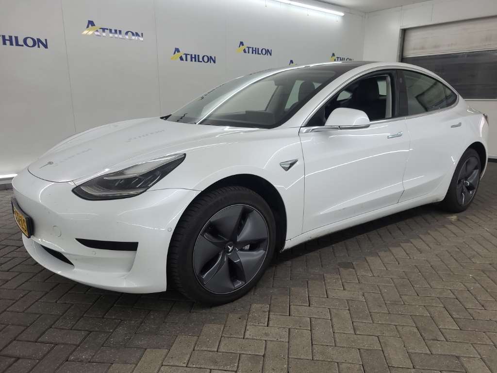 Tesla Model 3 STANDARD RANGE PLUS RWD 4D 225KW, 2020