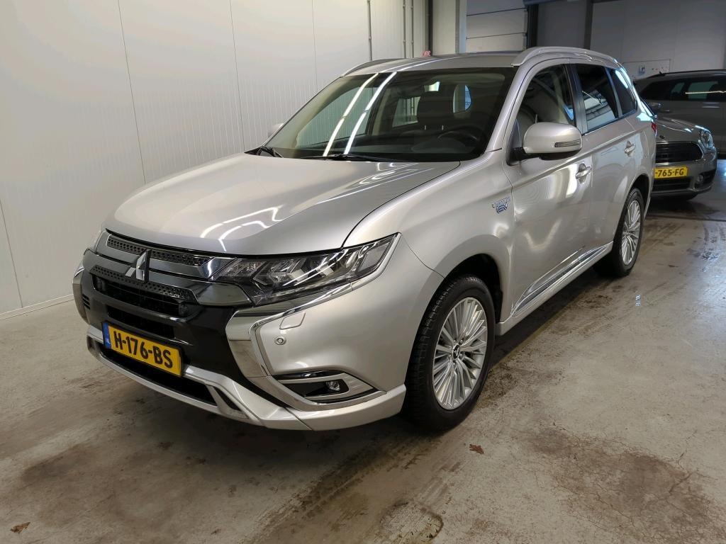 Mitsubishi Outlander PHEV 2.4 165kW 4WD Intense CVT, 2020