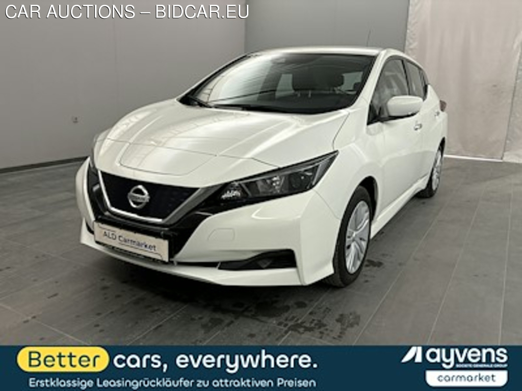Nissan Leaf 40 kWh Limousine, 5-turig, Direktantrieb, 1-Gang