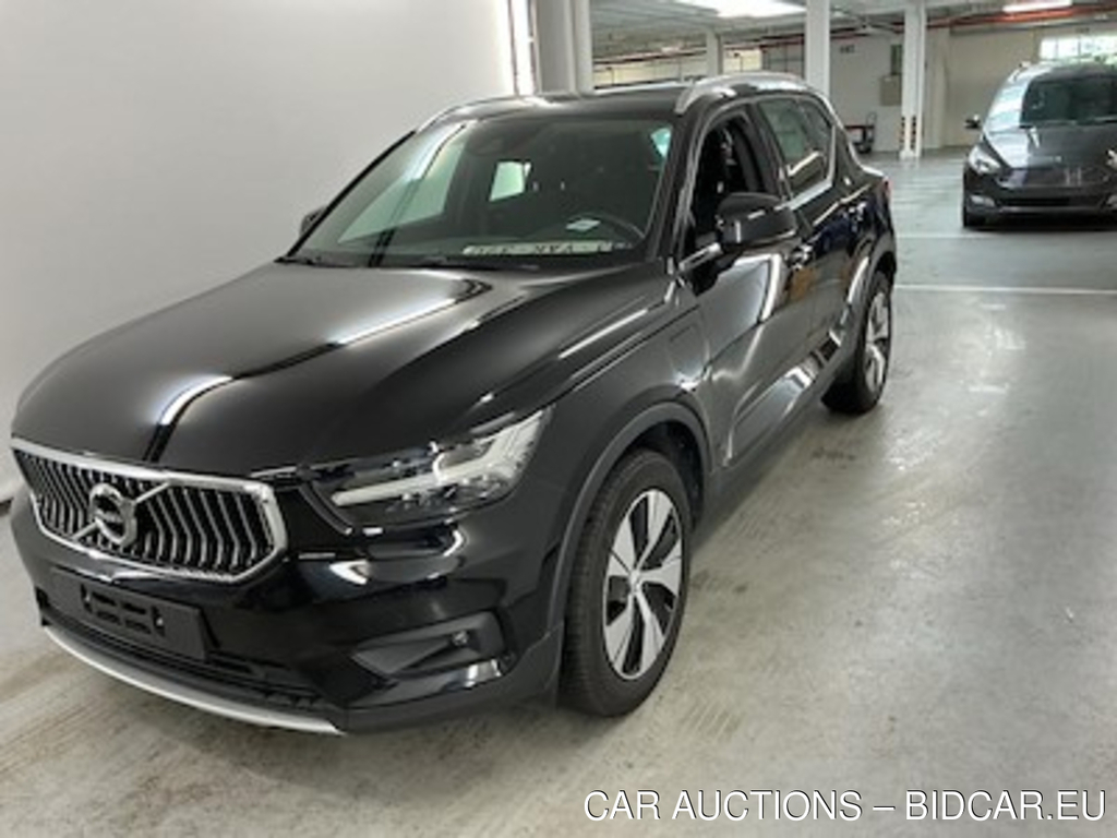 Volvo XC40 1.5 T5 TE PHEV Momentum Pro DCT STOCK Park Assist Winter Intellisafe Pro
