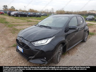Toyota yaris hybrid 130 lounge my24 -