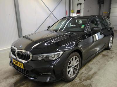 BMW 318 iA 115kW touring, 2021