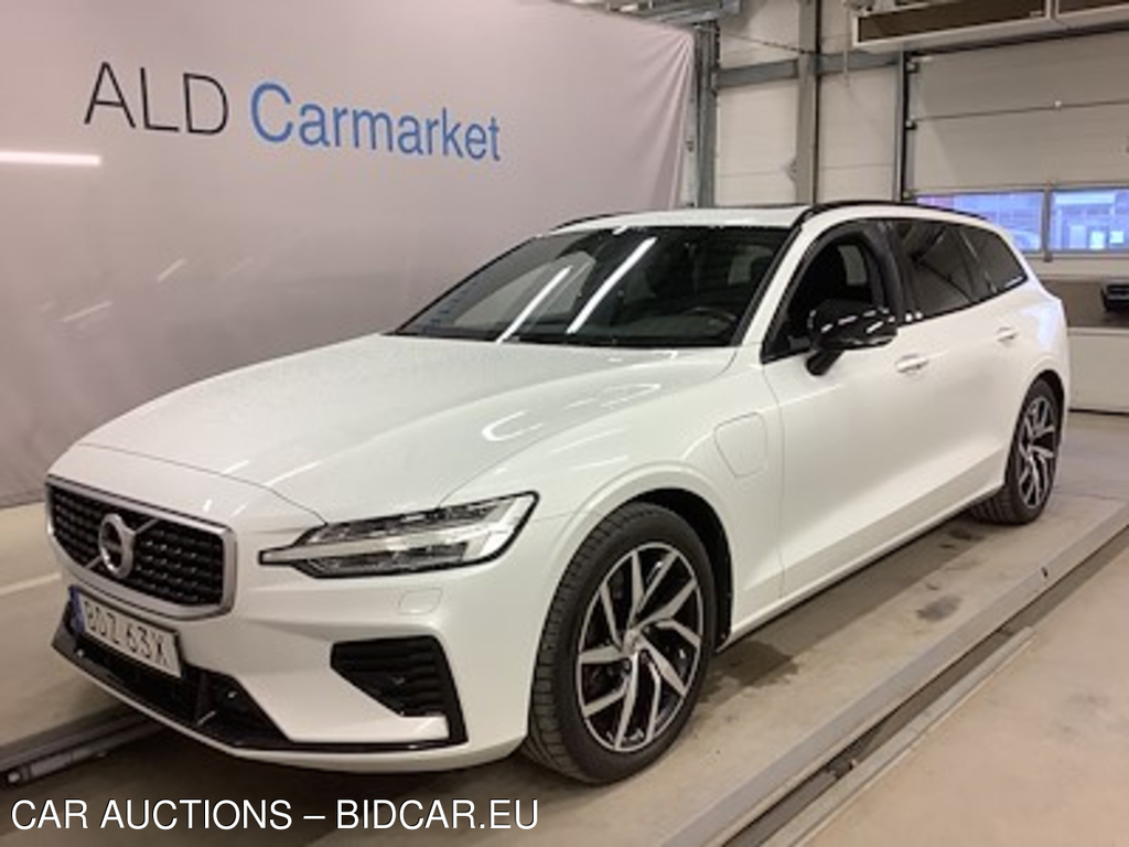 Volvo V60 T8 awd R-Desing, Skinn, Pano, B-Kamera, VoC, Auto *RETAIL READY*
