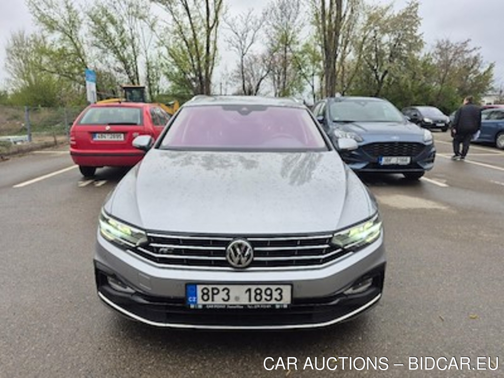 Volkswagen Passat 2.0 TDI BMT 110kW DSG R-Line Variant