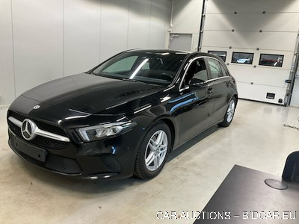 Mercedes-Benz A-Klasse 1.3 A 200 Business DCT UA!