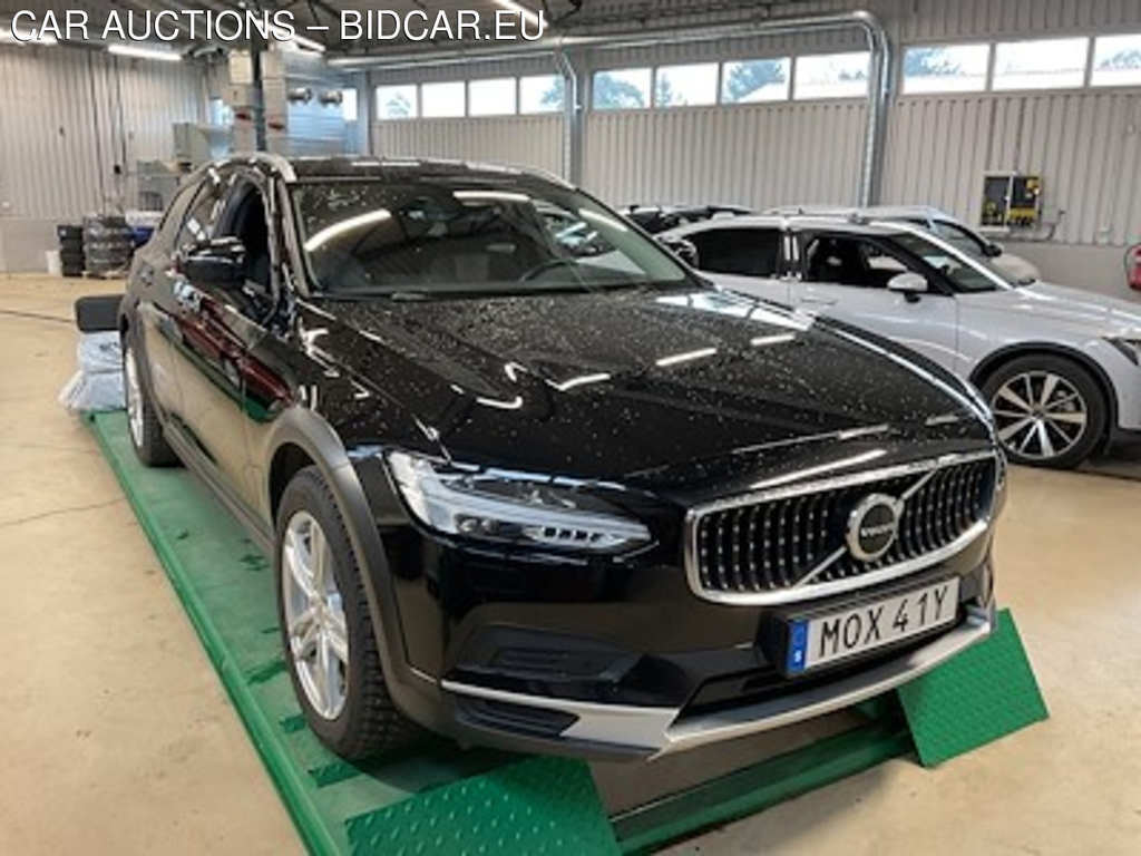 Volvo V90 cross count B4 AWD Advanced Edition VOC Drag Google