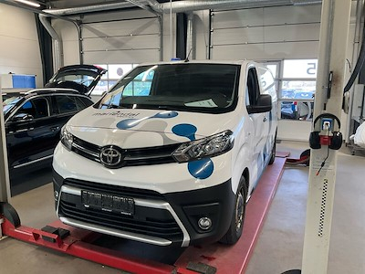 Toyota Proace 1.5d 120hp Mwb Comfort Master UA!
