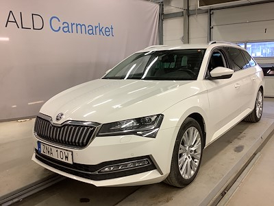 Skoda Superb IV 1.4 plug-in Business Edition Style Drag Paket Skinn Cockpit Varmare