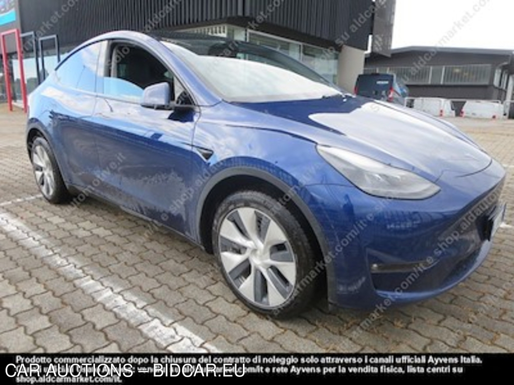 Tesla model Y 75 kwh dual -