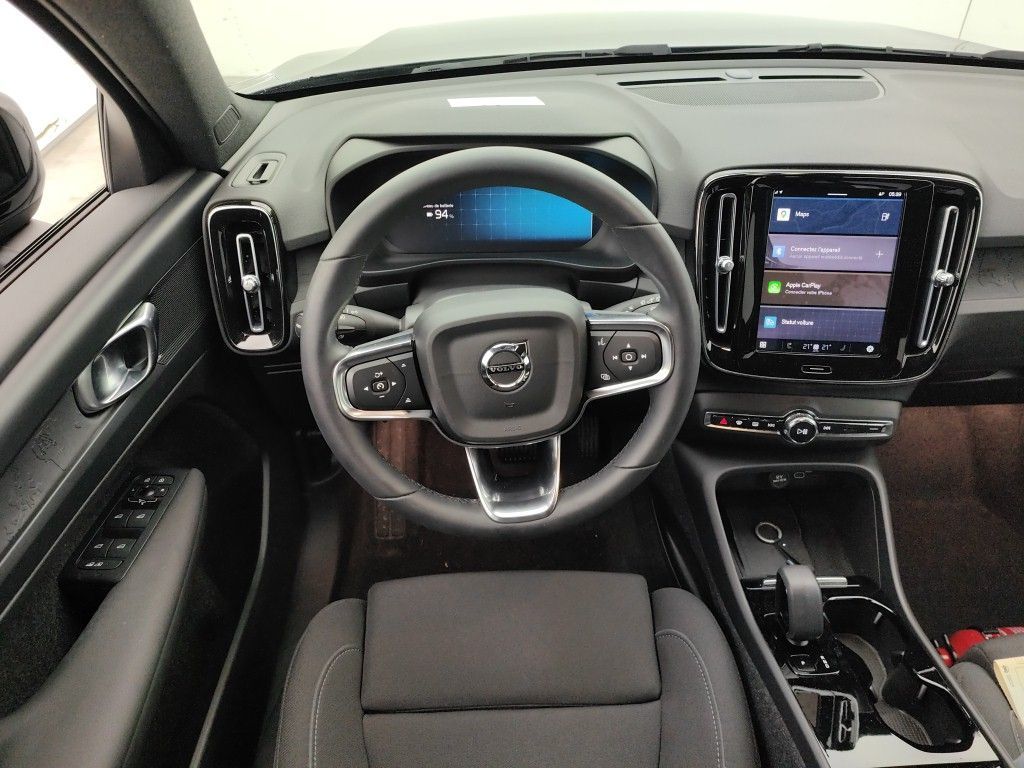 Volvo E-xc40 - 2022 E-XC40 69 KWH FWD RECHARGE CORE, 2023