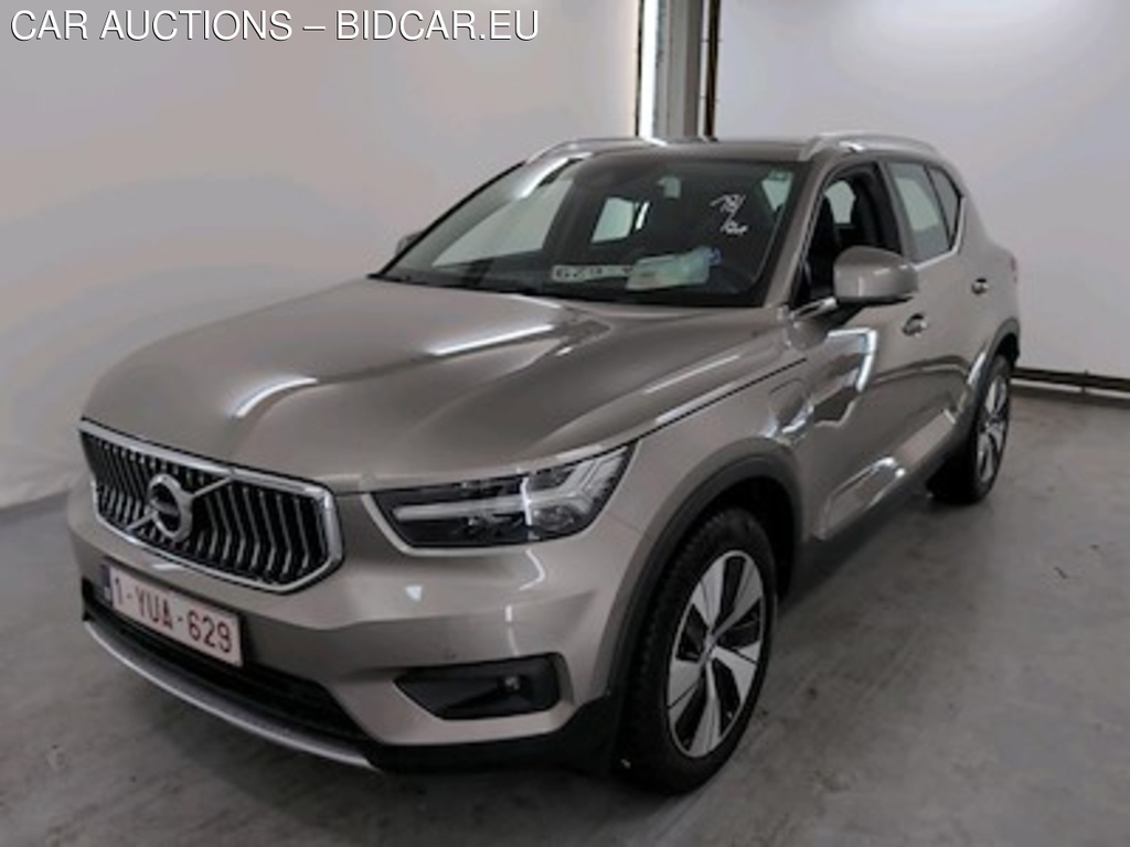 Volvo XC40 1.5 T5 RECHARGE GEARTR. INSCRIPTION EXPR Park Assist Tire kit
