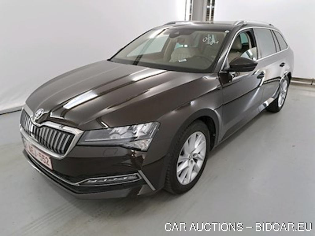 Skoda Superb combi 1.4 TSI PHEV 160KW DSG6 STYLE CORPORATE PLUS STYLE COMFORT