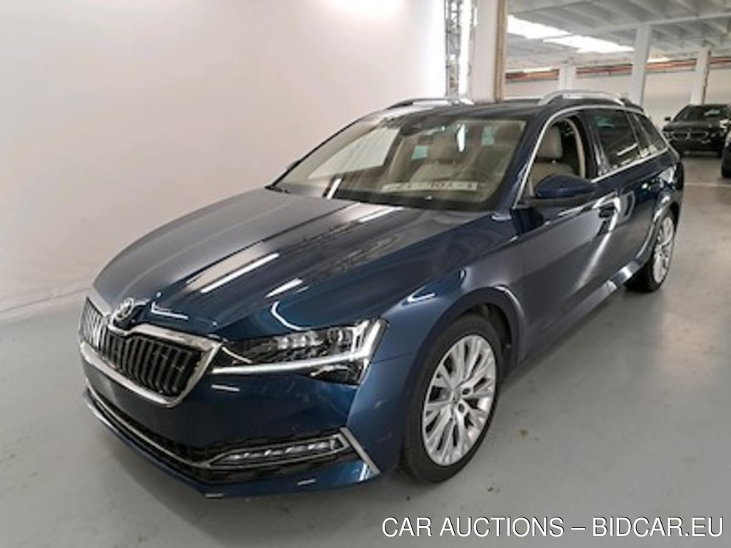 Skoda Superb combi 1.4 TSI PHEV 160KW DSG6 STYLE CORPORATE PLUS STYLE GPS