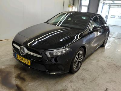 Mercedes-Benz A180 1.3 100kW Business Solution Luxury sedan DCT, 2021