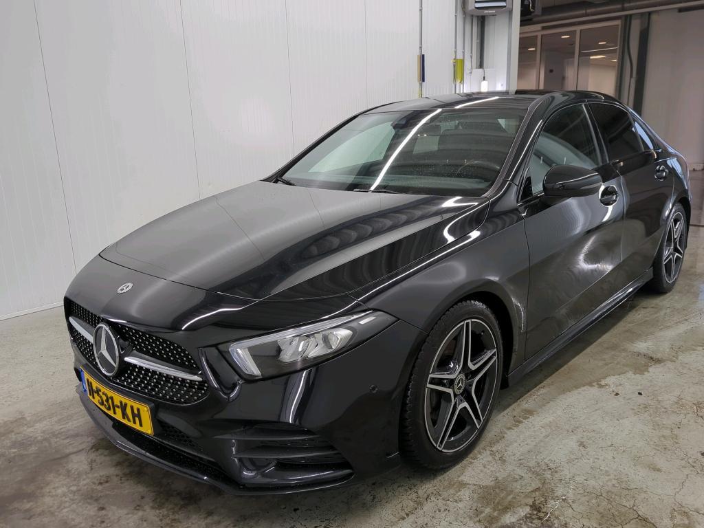 Mercedes-Benz A200 1.3 120kW Business Solution AMG sedan DCT, 2020