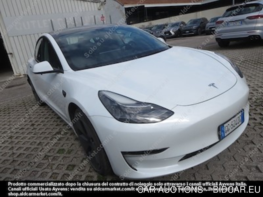 Tesla model 3 75 kwh long -