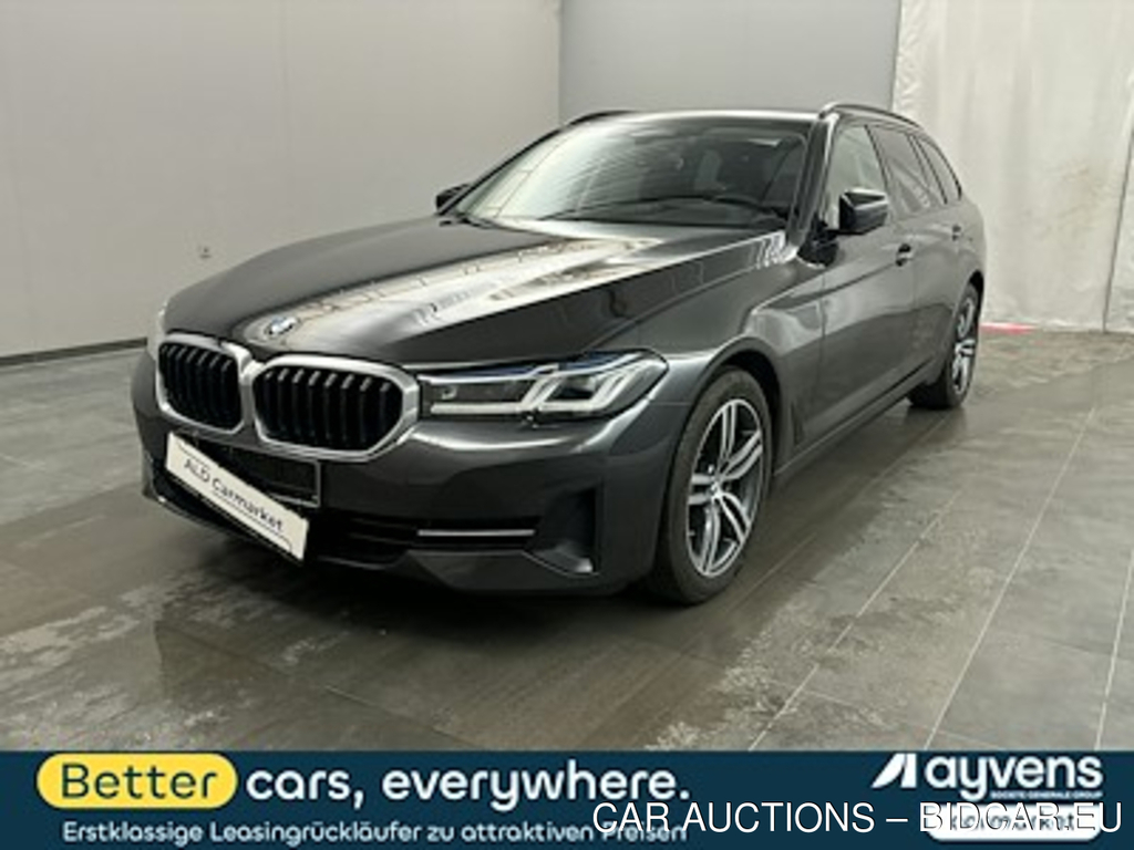 BMW 5er BMW 520d Touring Aut. Kombi, 5-turig, Automatik, 8-Gang