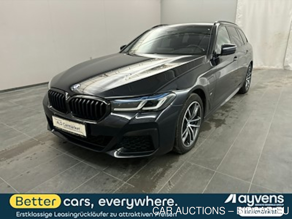 BMW 5er BMW 530e xDrive Touring Aut. Kombi, 5-turig, Automatik, 8-Gang