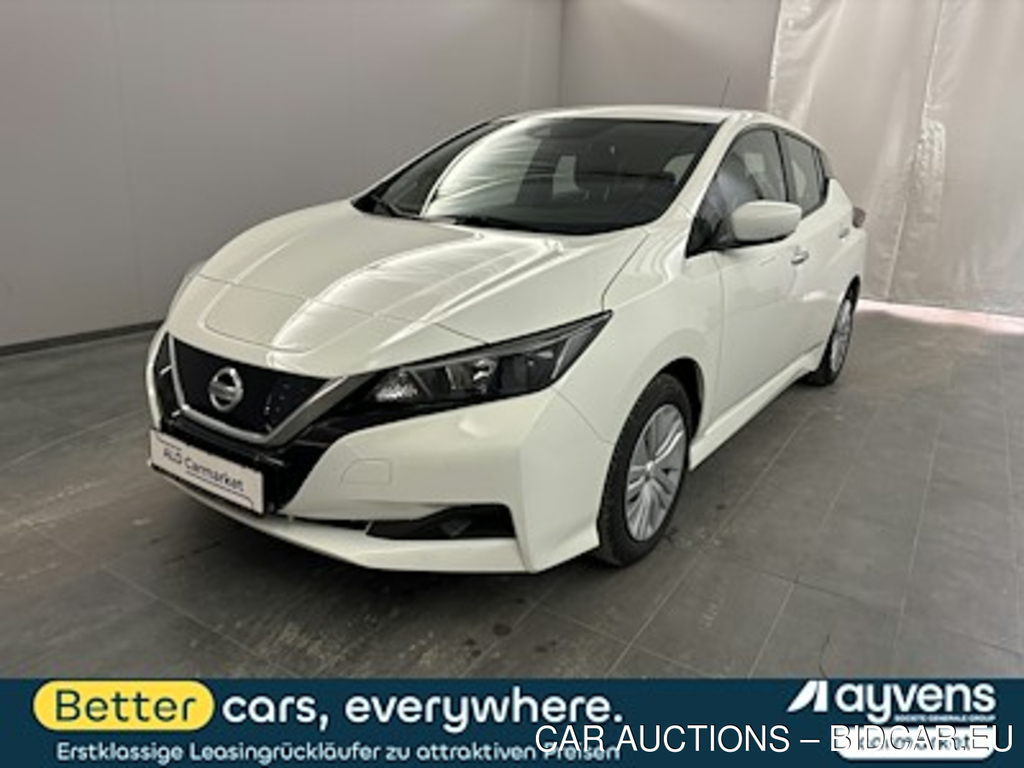 Nissan Leaf 40 kWh Visia Limousine, 5-turig, Direktantrieb, 1-Gang