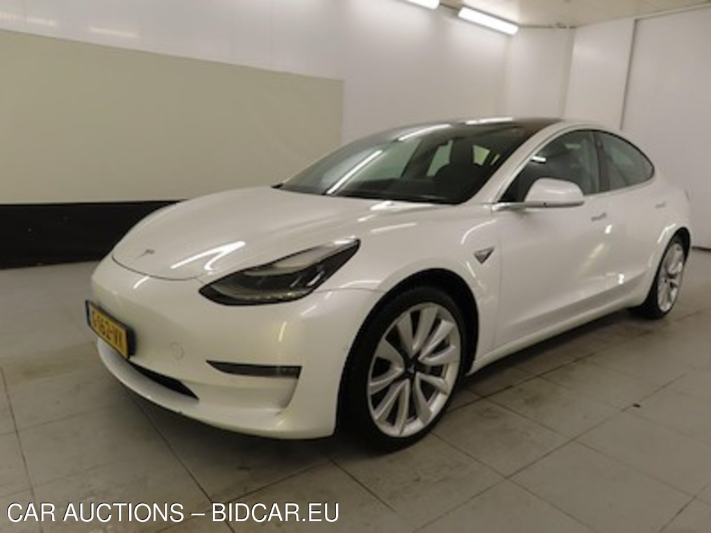 Tesla Model 3 Long Range Dual Motor AWD 4d