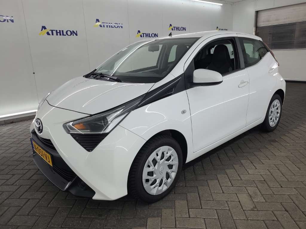 Toyota Aygo 1.0 VVT-I X-PLAY 5D 53KW, 2021
