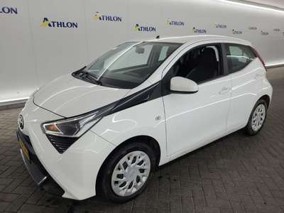 Toyota Aygo 1.0 VVT-I X-PLAY 5D 53KW, 2021