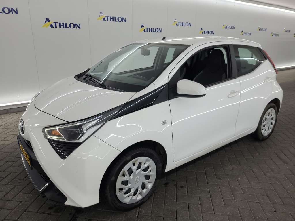 Toyota Aygo 1.0 VVT-I X-PLAY 5D 53KW, 2021