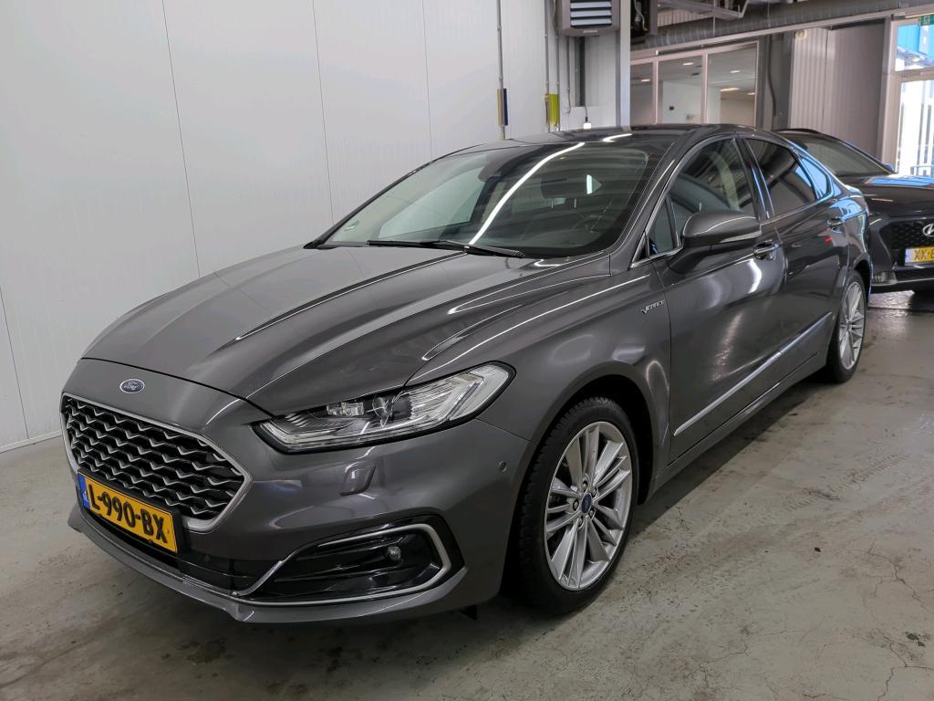 Ford Mondeo 2.0 Hybrid 140KW Vignale sedan ECVT, 2021