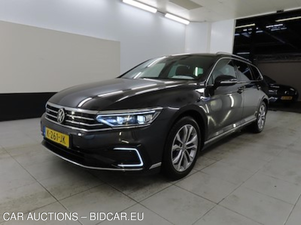Volkswagen Passat variant 1.4 TSI PHEV 6-DSG GTE Business 5d