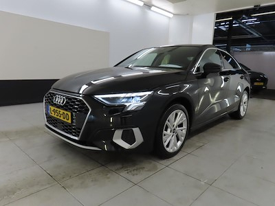 Audi A3 limousine 35 TFSI S tronic Business edition 4d