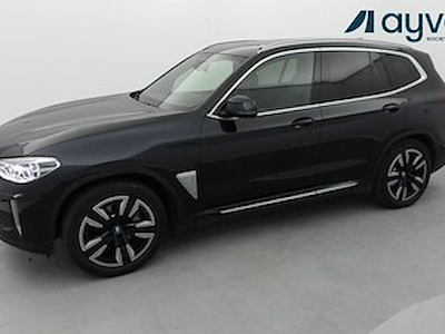 BMW Ix3 80kwh impressive 286 CV Attelage
