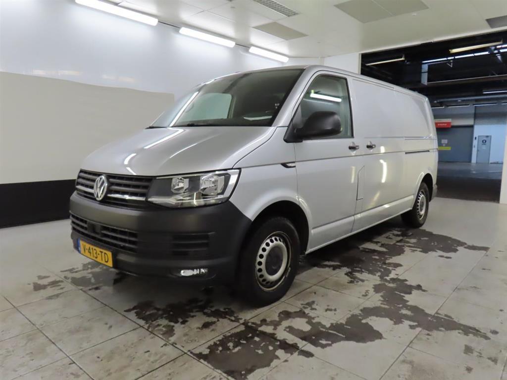 Volkswagen Transporter *WORN BATTERY. WHEEL BEARING. STABILIZER BAR AND TOWBAR* 2.0 TSI, 2018