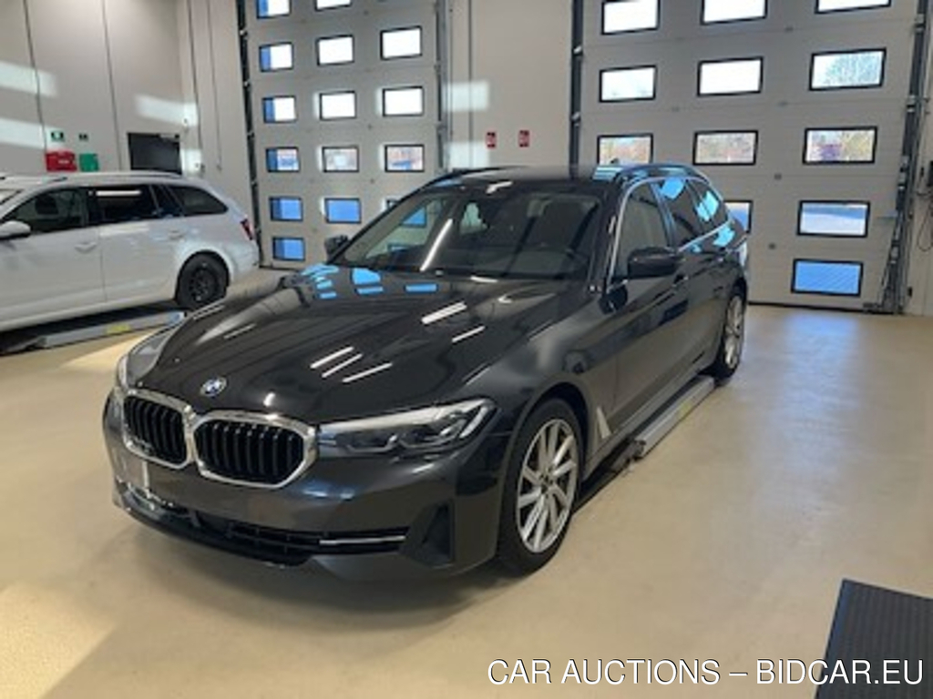 BMW 5 serie 520D Touring F Sport-Line auto UA! ENGINE LIGHT IS ON